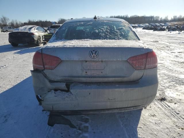 2012 Volkswagen Passat SE