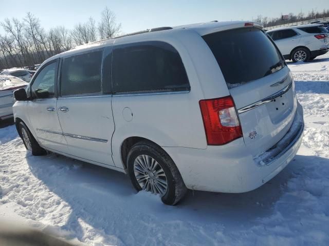 2015 Chrysler Town & Country Touring L