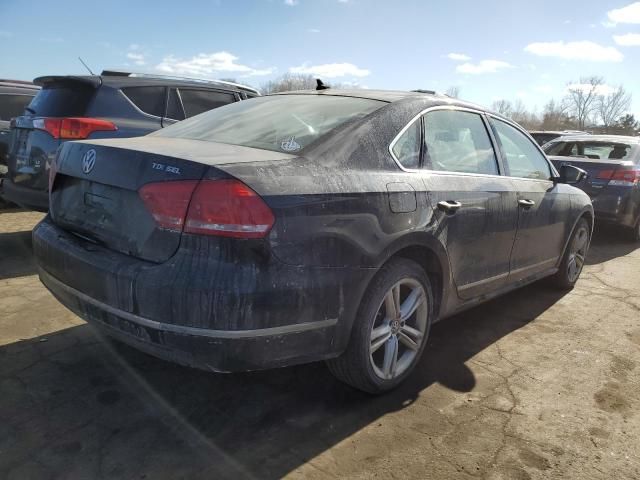 2012 Volkswagen Passat SEL