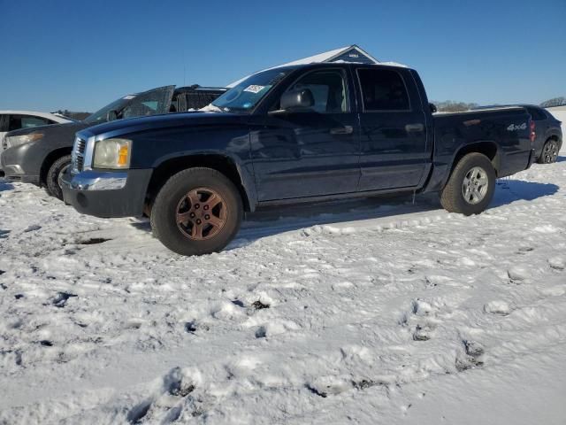 2005 Dodge Dakota Quad SLT