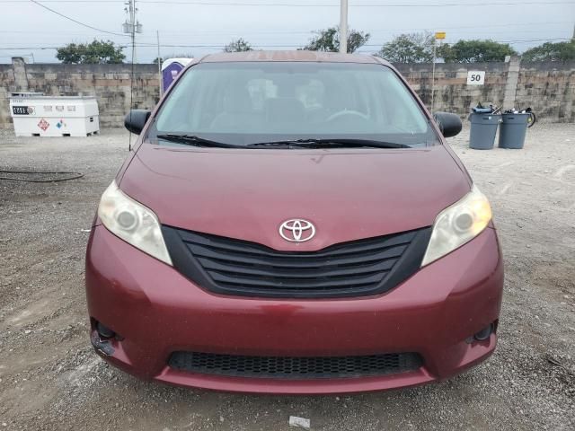 2014 Toyota Sienna