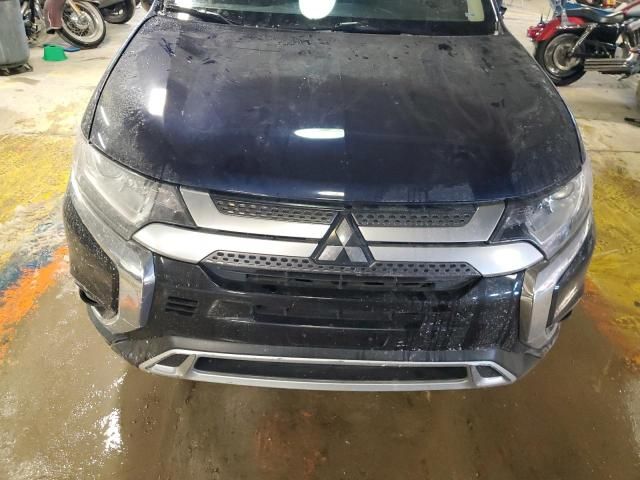 2020 Mitsubishi Outlander SE