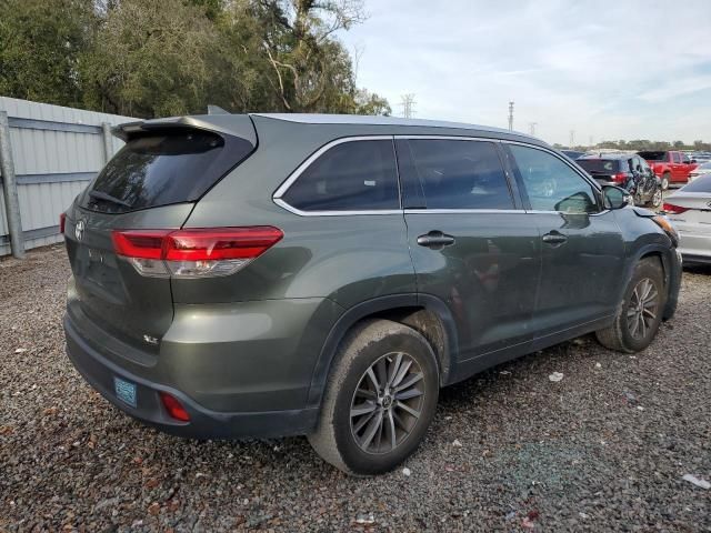 2018 Toyota Highlander SE