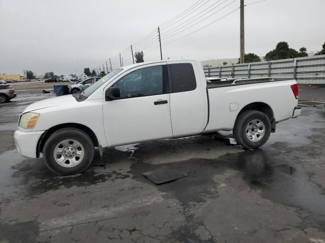 2004 Nissan Titan XE