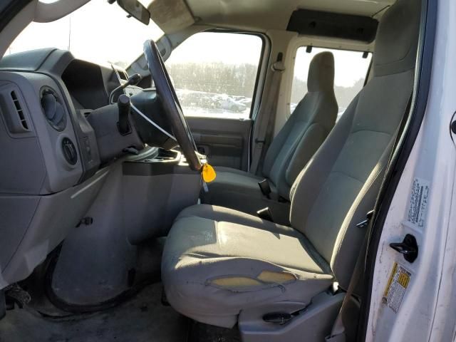 2011 Ford Econoline E150 Van