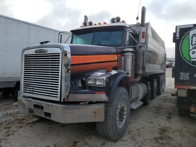 1997 Freightliner Conventional FLD120