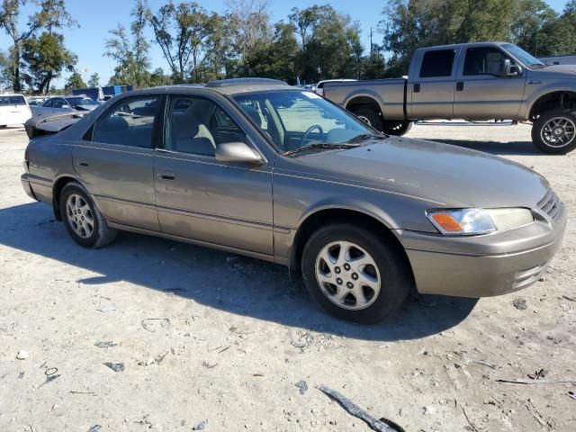 1999 Toyota Camry LE