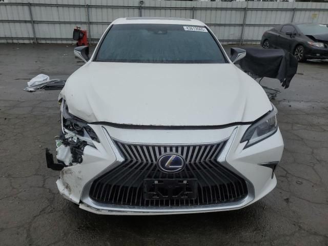 2021 Lexus ES 300H Base