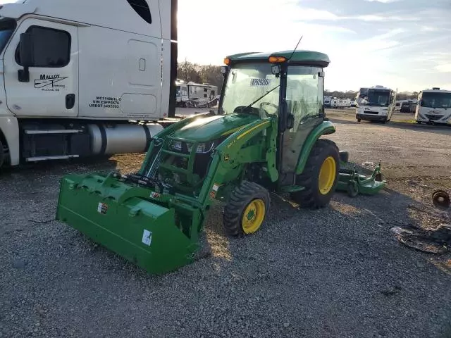 2024 John Deere 3033R