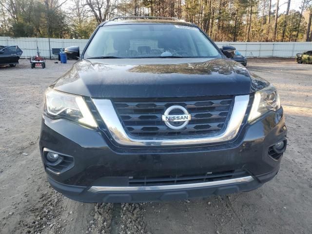 2020 Nissan Pathfinder Platinum