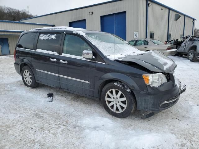 2012 Chrysler Town & Country