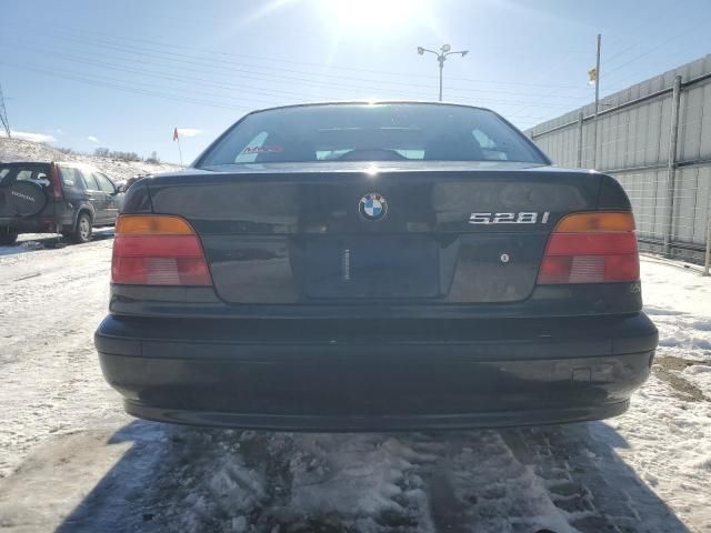 2000 BMW 528 I Automatic