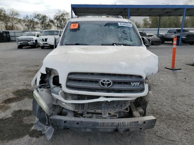 2004 Toyota Sequoia SR5