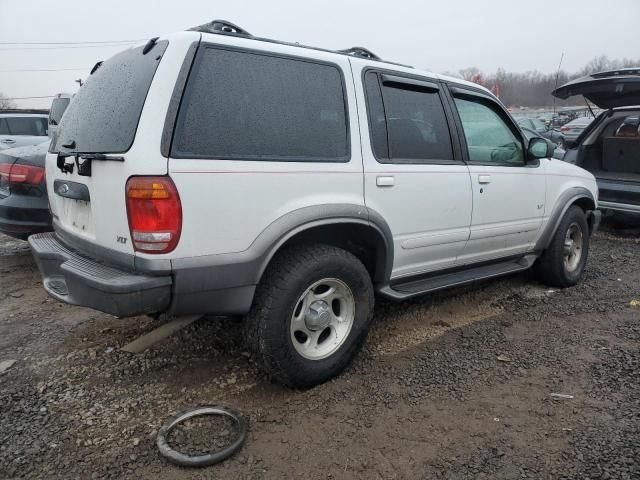 2001 Ford Explorer XLT