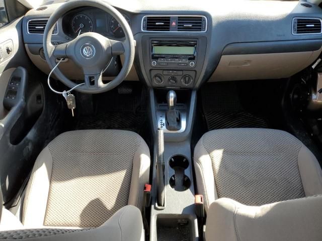 2011 Volkswagen Jetta Base