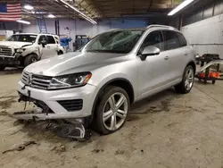 Volkswagen Touareg Vehiculos salvage en venta: 2016 Volkswagen Touareg Sport