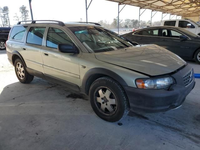 2004 Volvo XC70