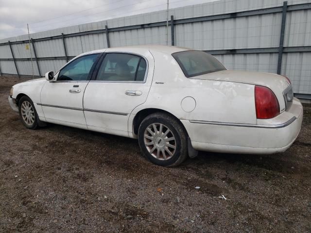 2006 Lincoln Town Car Signature