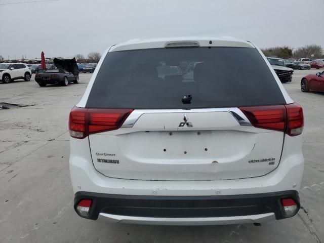 2016 Mitsubishi Outlander SE