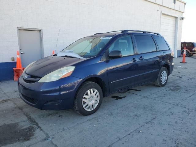 2006 Toyota Sienna CE