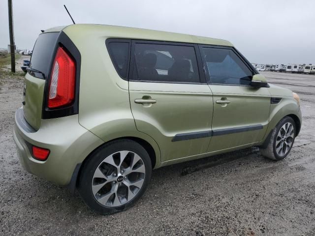 2013 KIA Soul +