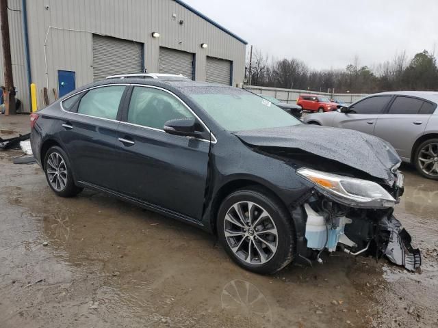 2017 Toyota Avalon XLE