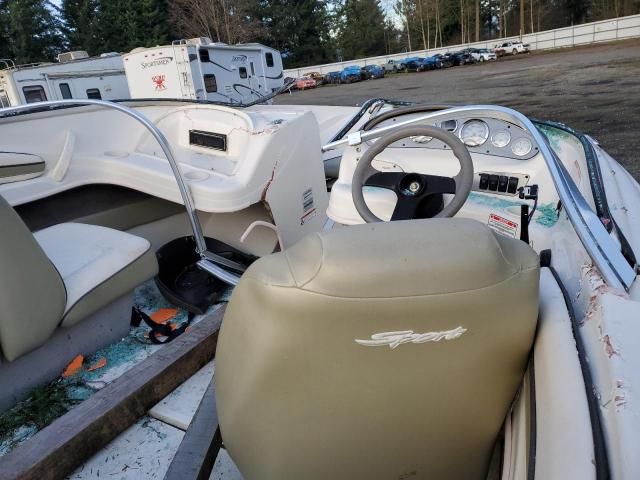 2004 Sea Ray Boat