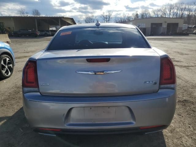 2018 Chrysler 300 S