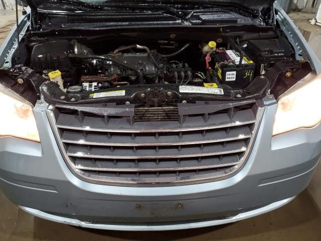 2009 Chrysler Town & Country Touring