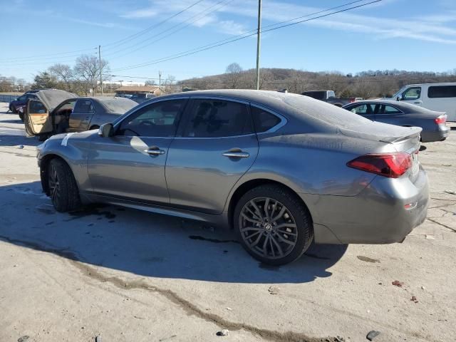 2016 Infiniti Q70 3.7