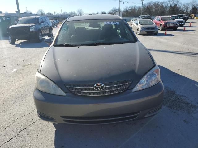 2004 Toyota Camry LE