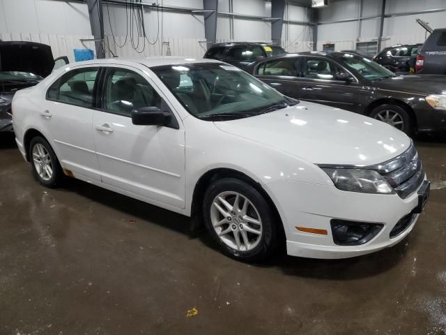 2010 Ford Fusion S