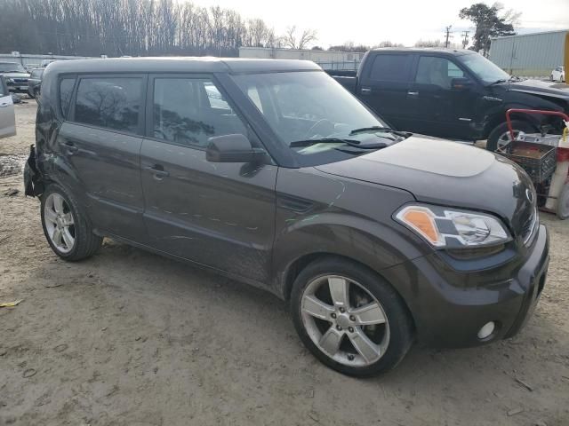 2011 KIA Soul +