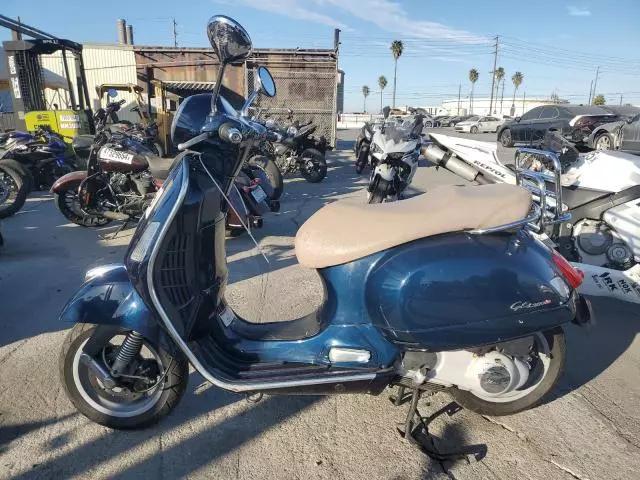 2007 Vespa GTS 250