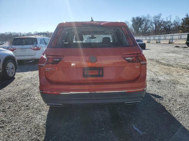 2018 Volkswagen Tiguan SEL Premium