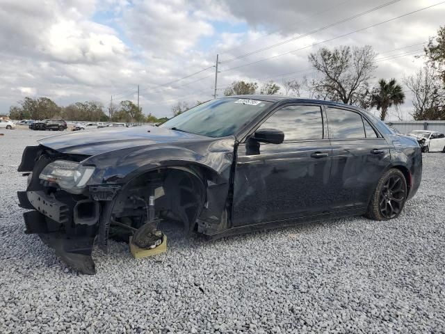 2019 Chrysler 300 Touring