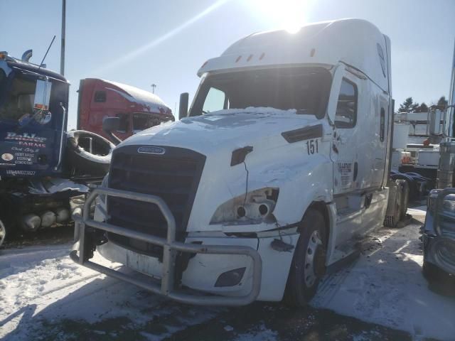 2023 Freightliner Cascadia 126