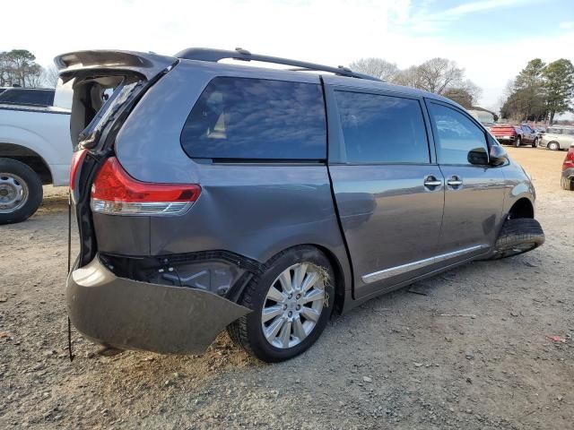 2011 Toyota Sienna XLE