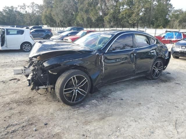 2012 Infiniti M37