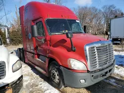 Salvage trucks for sale at Columbia, MO auction: 2016 Freightliner Cascadia 125