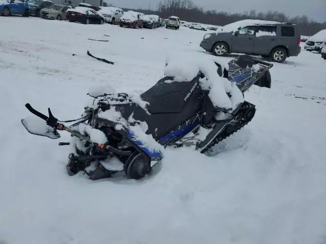 2017 Polaris Snowmobile