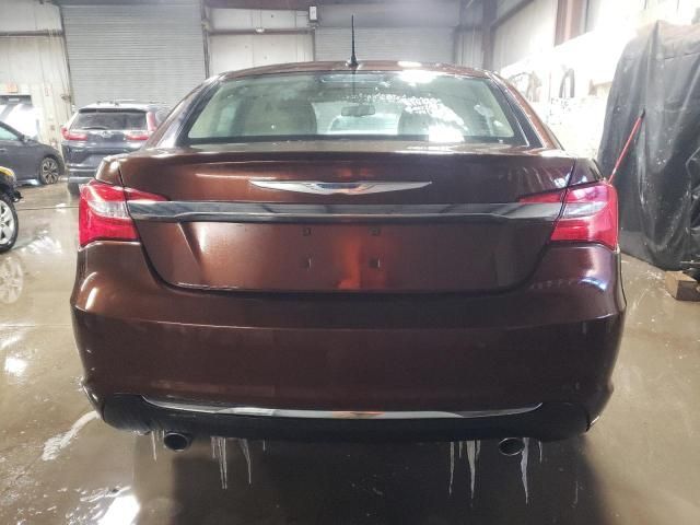 2013 Chrysler 200 Limited