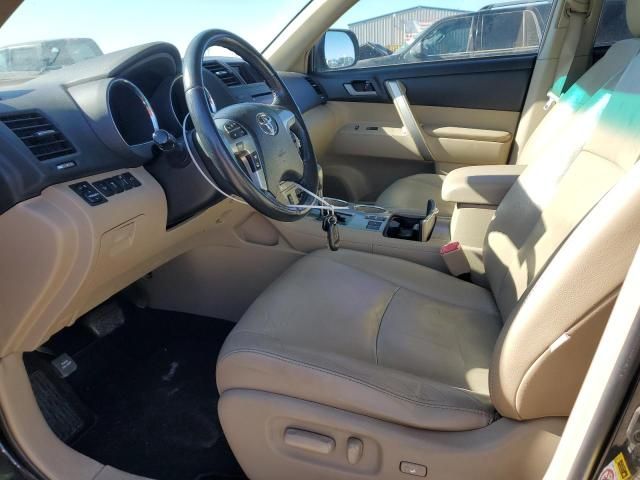 2011 Toyota Highlander Base