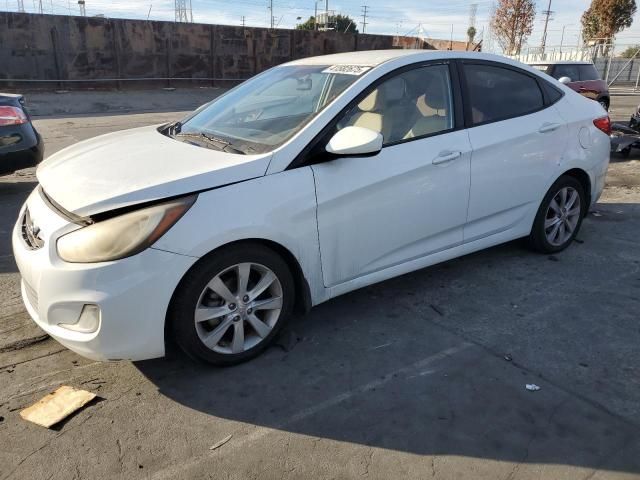 2013 Hyundai Accent GLS