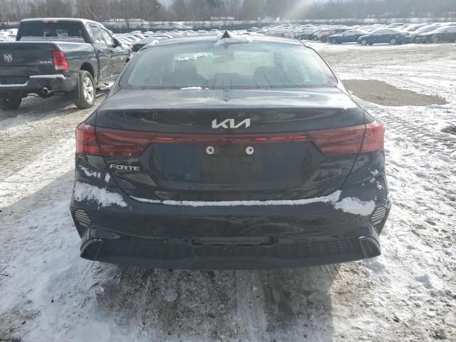 2023 KIA Forte LX