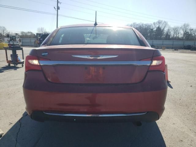 2013 Chrysler 200 Touring