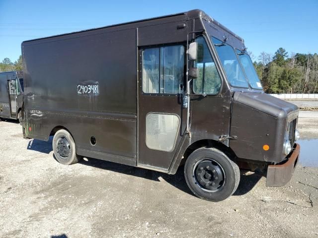 2009 Freightliner Chassis M Line WALK-IN Van