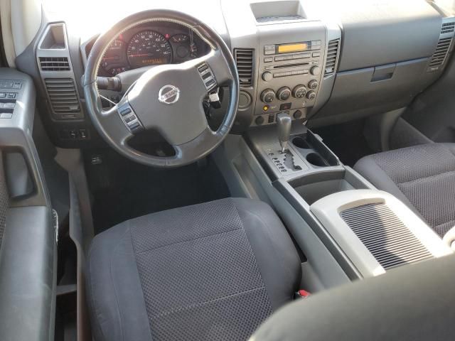 2004 Nissan Armada SE