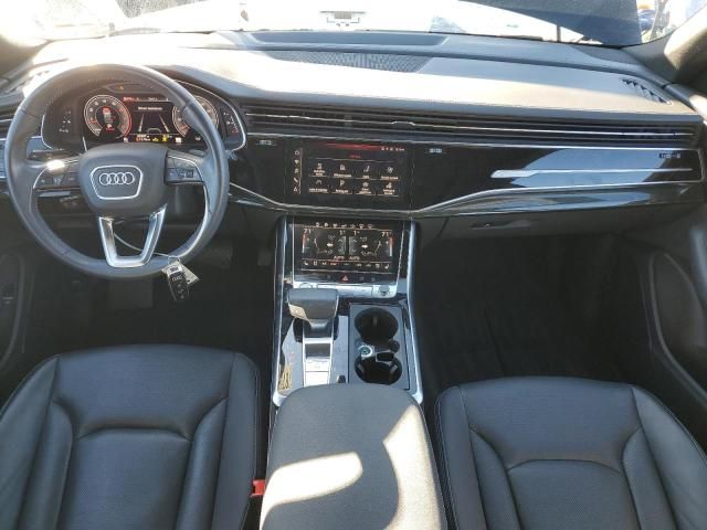 2019 Audi Q8 Prestige