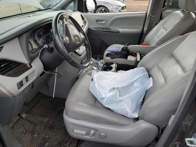 2015 Toyota Sienna XLE